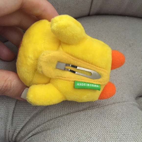 💛 Brand new Auth line friend Sally plush hair clip tie hairpin yellow duck - Picture 2 of 5